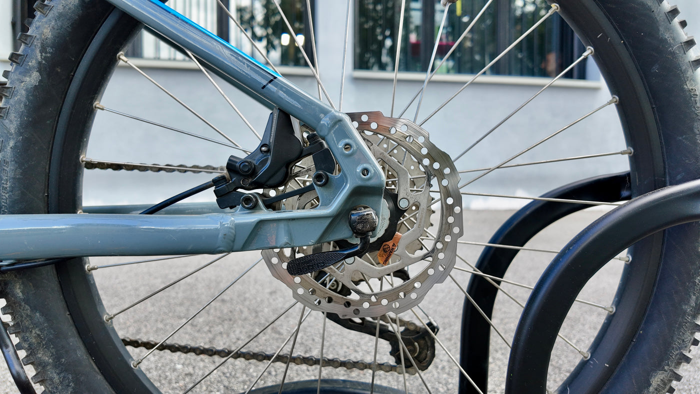 EMTB BAMBINO CUBE ACID 240 HYBRID ROOKIE