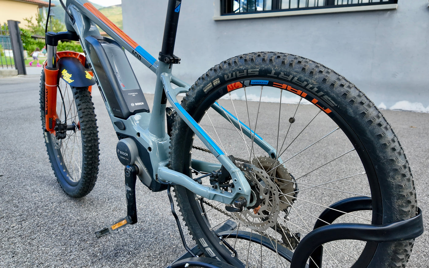 EMTB BAMBINO CUBE ACID 240 HYBRID ROOKIE